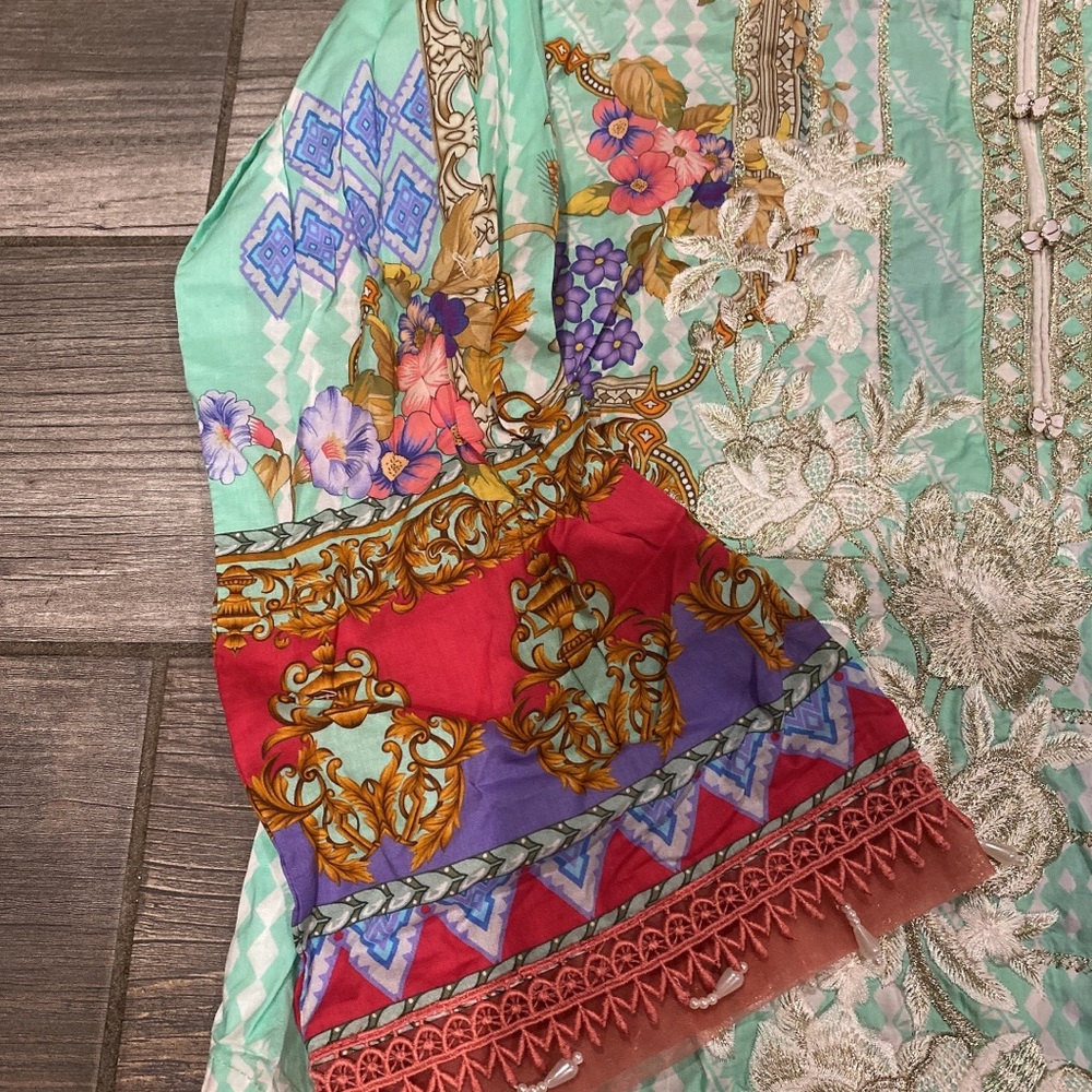 Pakistani Kurta - image 3